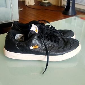 Nike Court Leather Sneakers